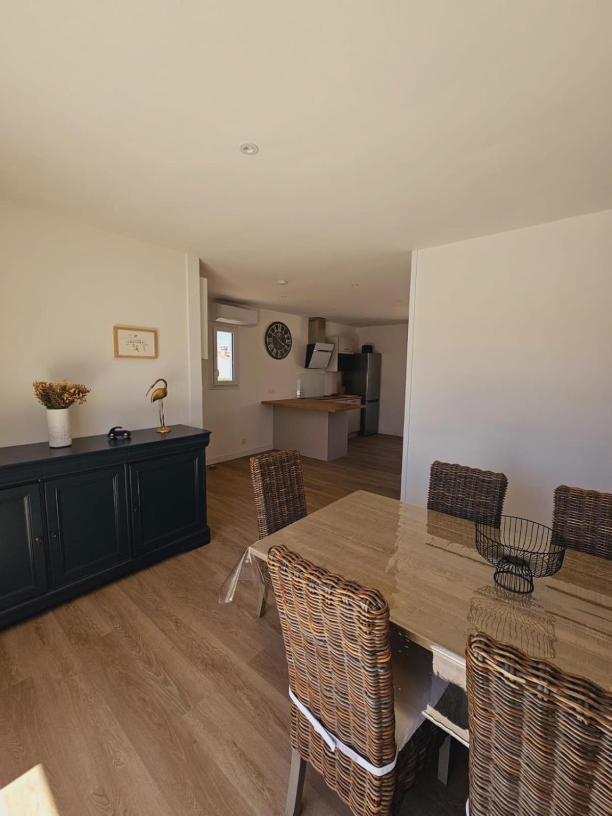Maison De Vacances Entiere A 10 Mn De La Rochelle Dompierre-sur-Mer 외부 사진